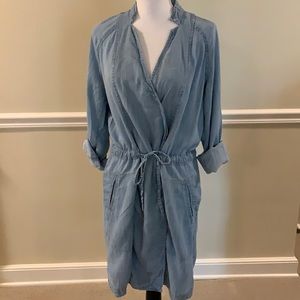 Loft Lou and Grey Chambray dress size medium